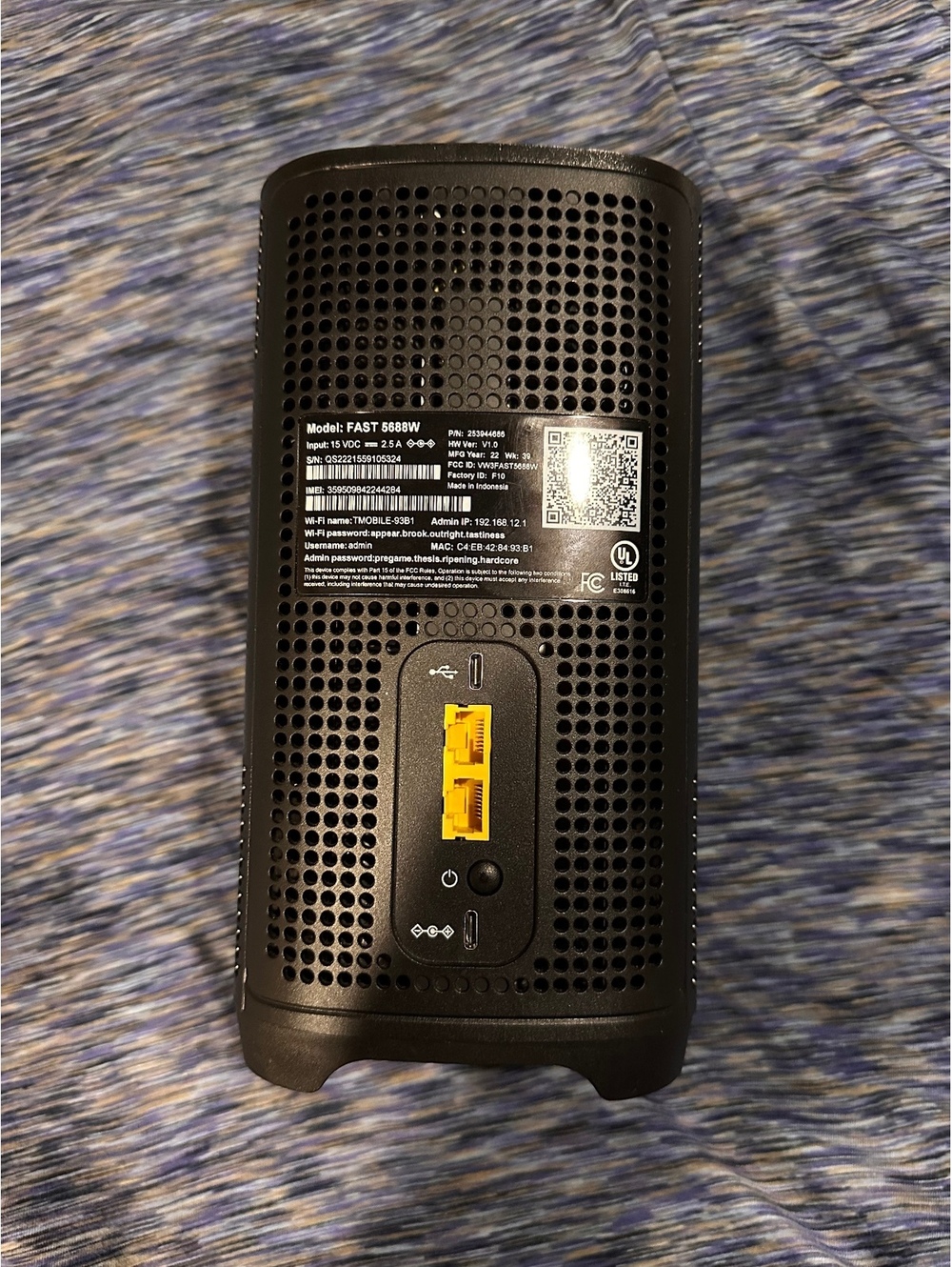 T-Mobile FAST 6888W Wireless Router Modem - Picture 2 of 2